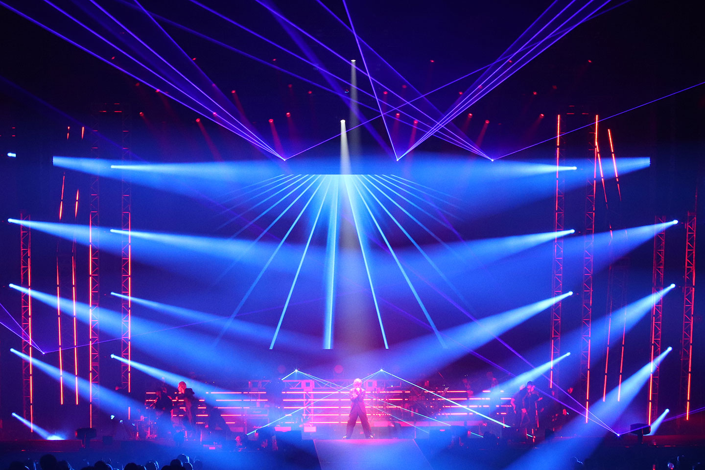 TAKUYA KIMURA Live Tour ステージ